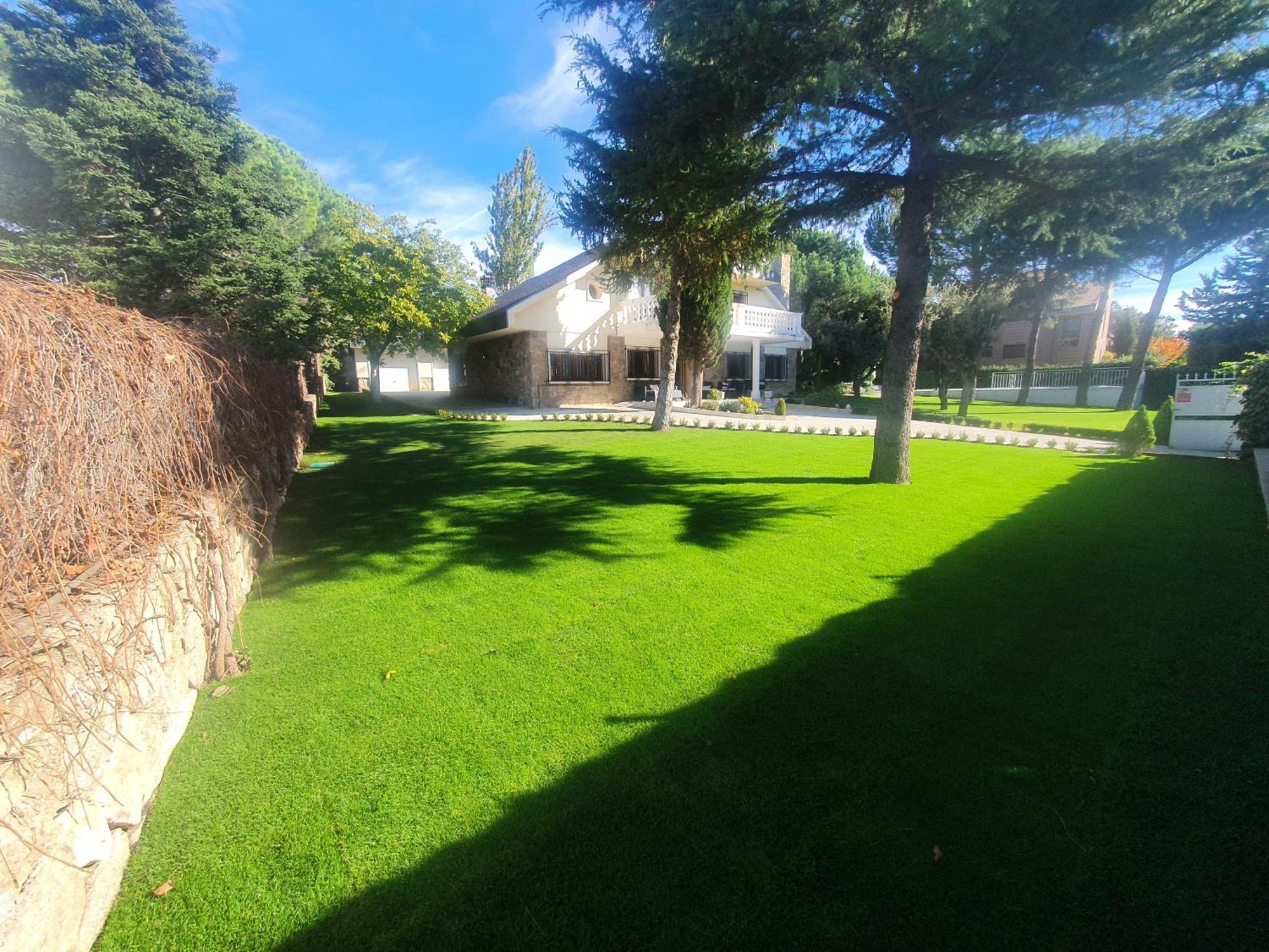 Villa Monika Alpedrete Εξωτερικό φωτογραφία