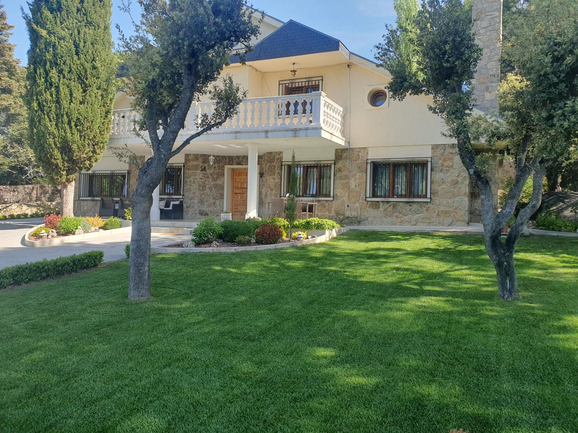 Villa Monika Alpedrete Εξωτερικό φωτογραφία