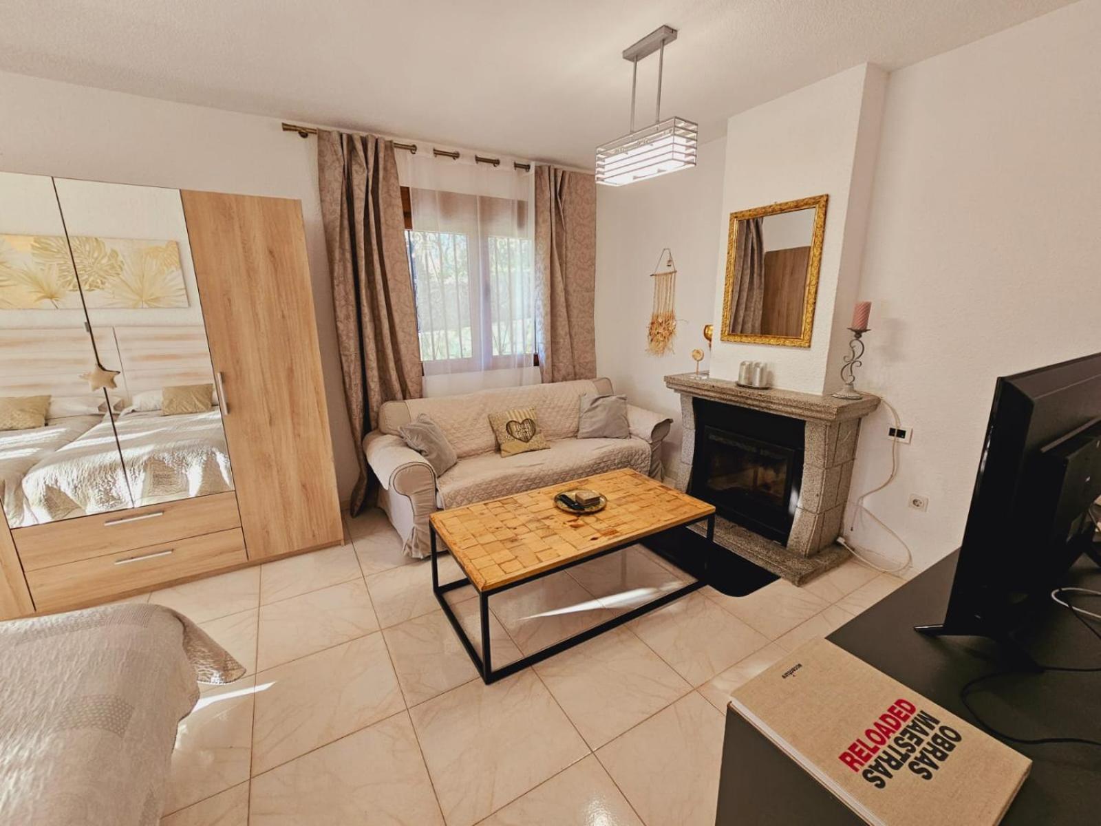 Villa Monika Alpedrete Εξωτερικό φωτογραφία