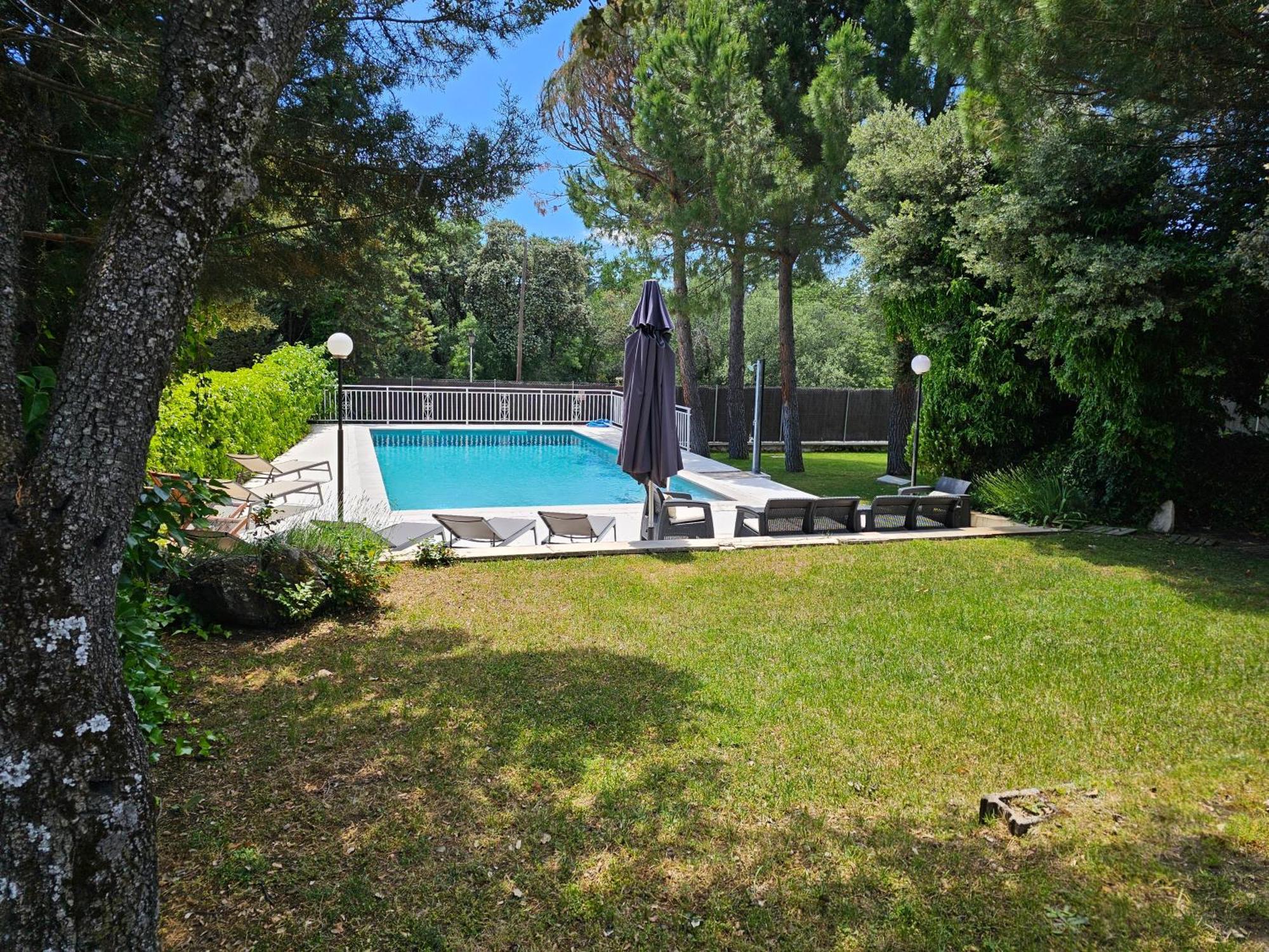 Villa Monika Alpedrete Εξωτερικό φωτογραφία