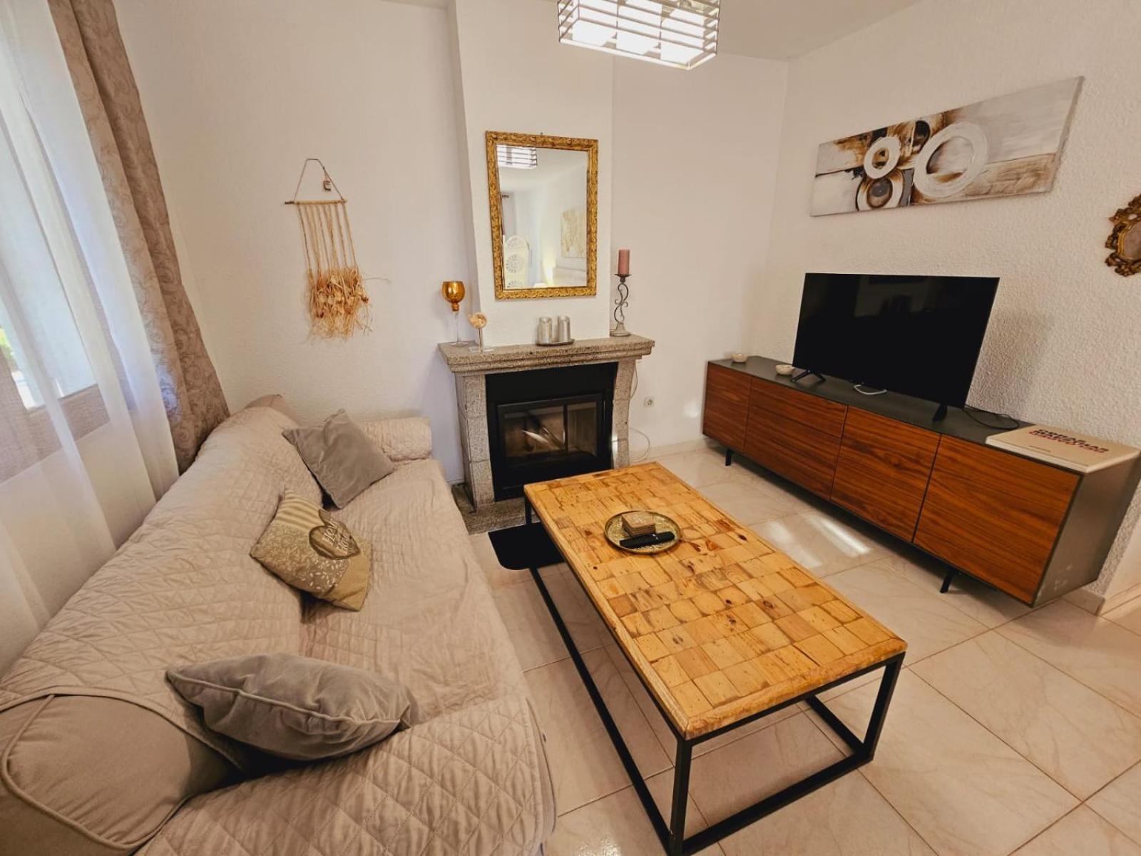 Villa Monika Alpedrete Εξωτερικό φωτογραφία